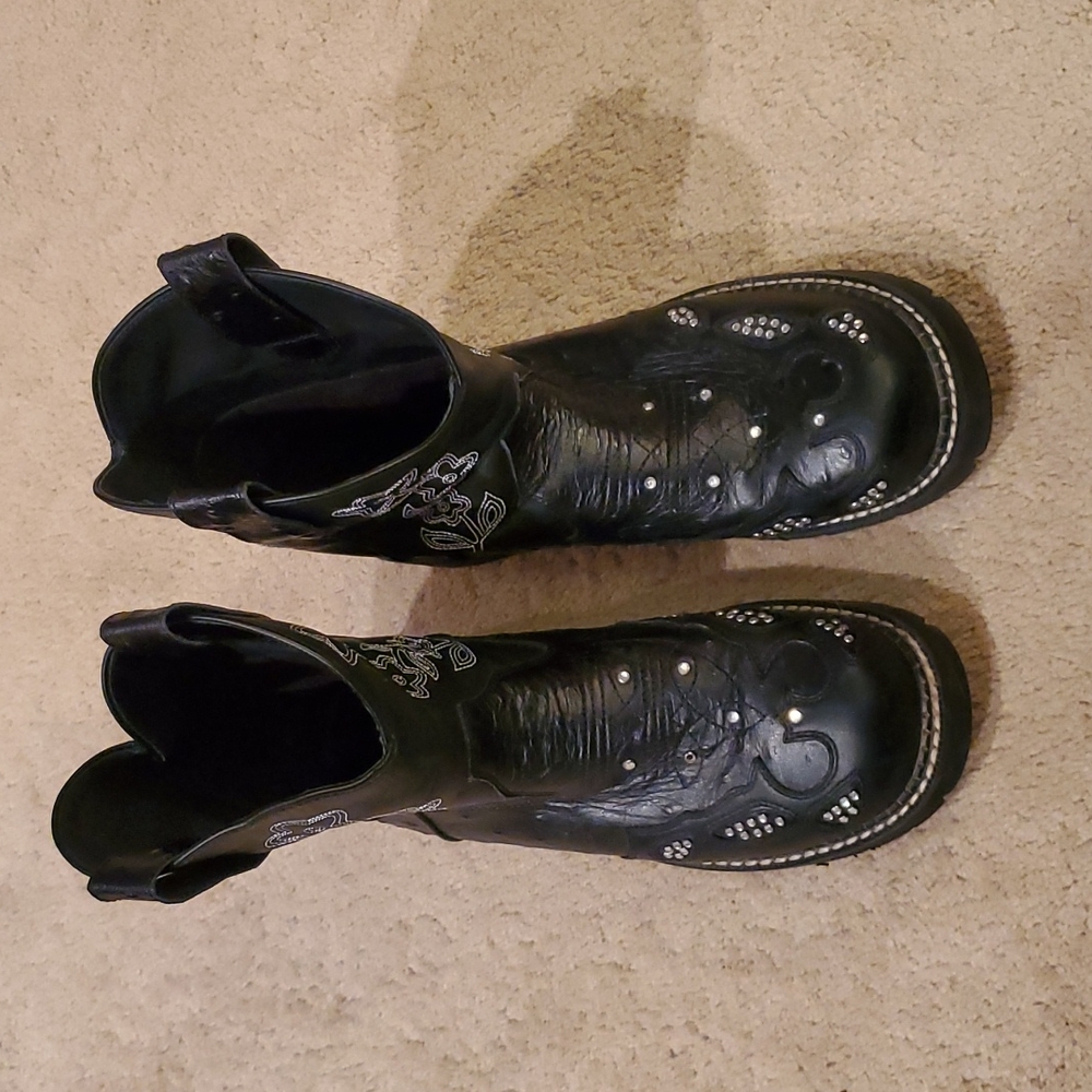 Roper Womens boots, Size 10, Black with bling.
